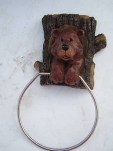 lot 206 image: Bear door towel holder - has slots to hang up