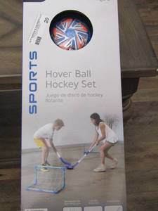 lot 20 image: Sports hover hockey set Bran new never opened $$$