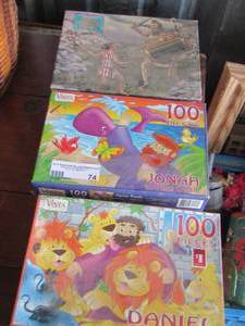 lot 74 image: Daniel and the lions kids puzzles qty 3