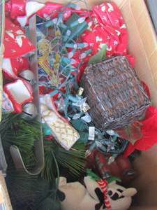 lot 94 image: Christmas lot all types of dcor