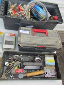 lot 109 image: 3 small plastic tool boxes with various items inside