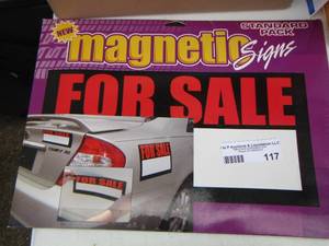 lot 117 image: pack of magnetic for sale signs