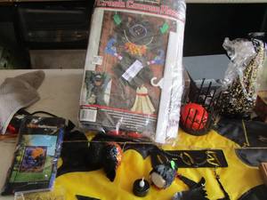 lot 134 image: Halloween lot new costume plus