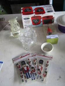 lot 148 image: New chalk cups-plus