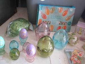 lot 214 image: Easter lot- glass Easter eggs- Easter lights new in pack