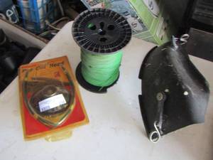 lot 236 image: lawn equipment items -  string, mower side cover, HOMELITE  PRO CUT HEAD NIP