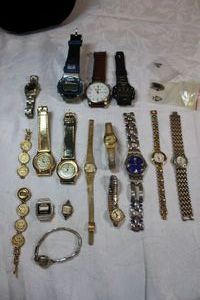 lot 14 image: Watch and watch part selection