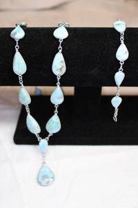 lot 88 image: Sterling Silver wire Larimar tear drop necklace and bracelet set. Unmarked. Necklace 20L, Bracelet 7L Hook clasp.