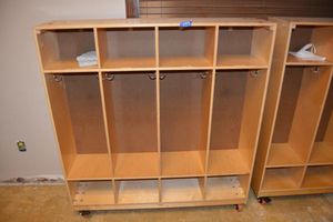 lot 177 image: Rolling Whitney preschool cubbies storage unit
