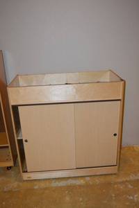 lot 174 image: Preschool or nursery changing table with storage