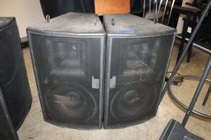 lot 2 image: Pair of Event Venue Speakers. EAW MK5166e