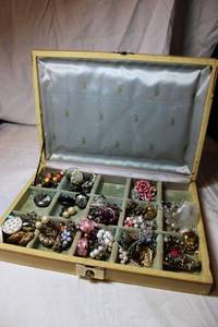 lot 23 image: Mid century earring selection in organizer box. Approx 30 pairs. Mostly clip earrings