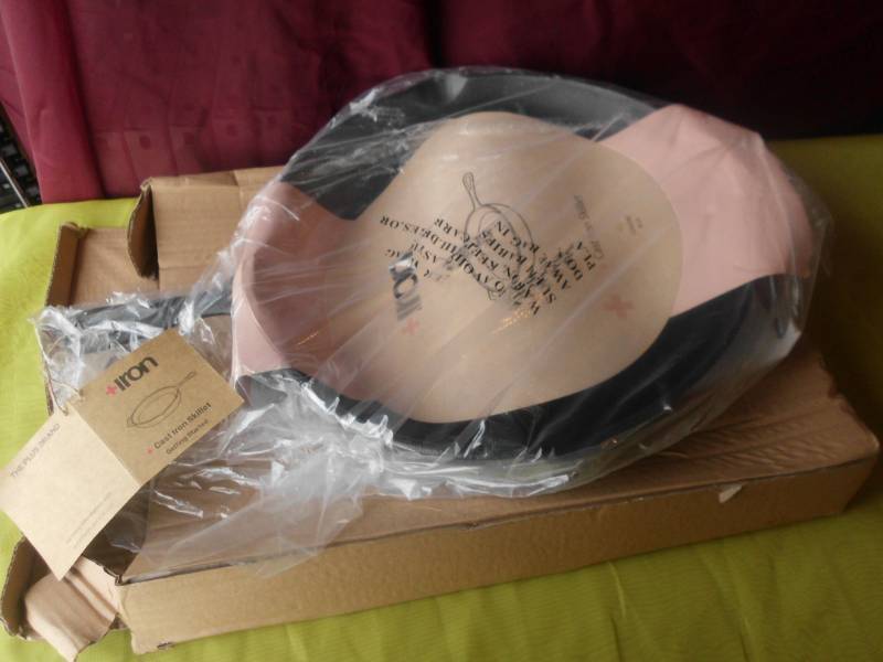lot 79 image: CAST IRON SKILLET