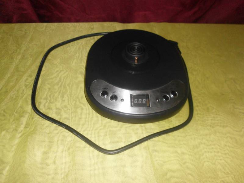 lot 87 image: CHEFMAN ELECTRIC KETTLE BASE ONLY