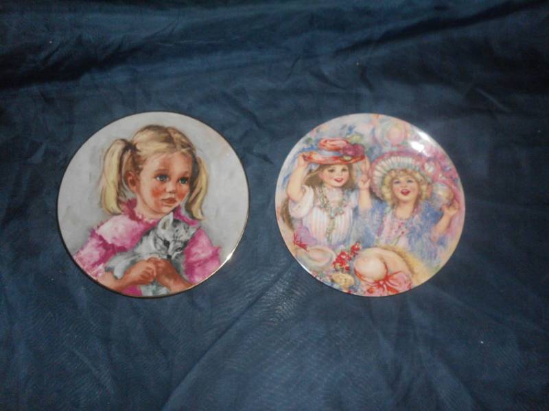 lot 159 image: HANGING PLATES