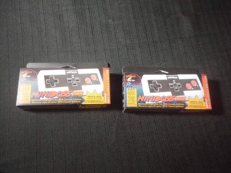 lot 108 image: WIRELESS CONTROLLER NES CLASSIC EDITION