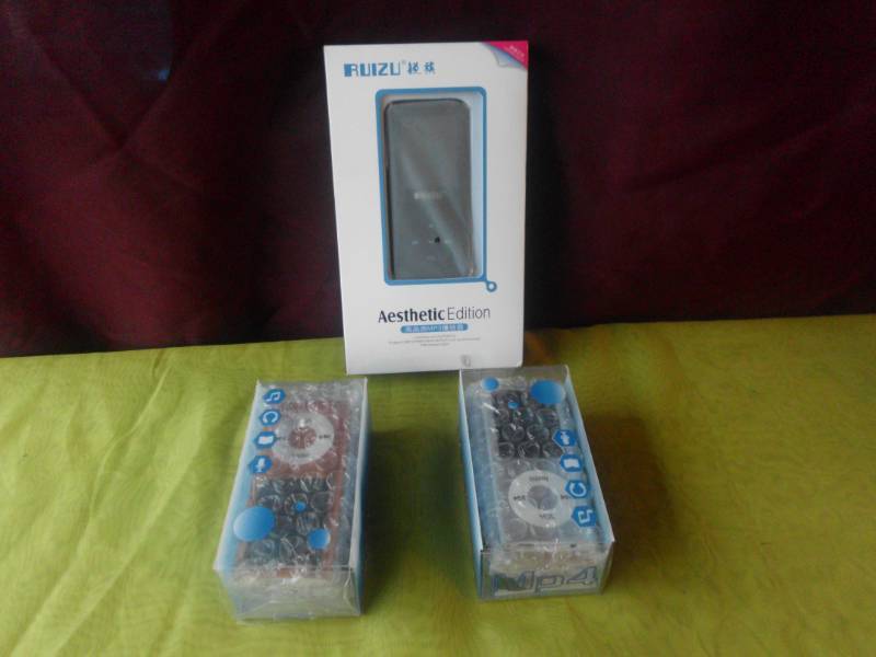 lot 200 image: MP34 PLAYERS