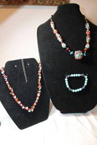 lot 148 image: Gemstone Jewelry - Tibetan silver necklace with Turquoise. See descriptions below.