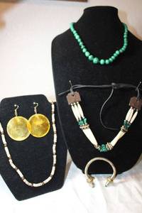 lot 132 image: Gemstone Jewelry - Malachite, Marble, Mica or Capiz shell earrings. See descriptions below.