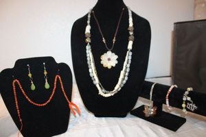 lot 124 image: Gemstone Jewelry - Jade and Multi-stone necklace. See descriptions below.
