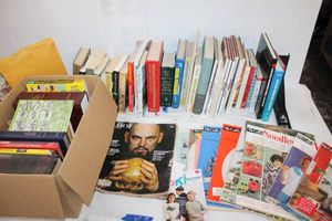 lot 17 image: Books and vintage McCalls magazines