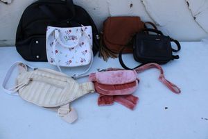 lot 29 image: Purses and bags