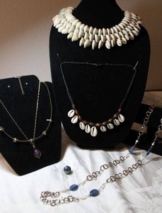 lot 112 image: Gemstone Jewelry - Blue Kyanite, Marble chip bead, Copper Turquoise, Cosmic Jasper, Cowrie Shell. See descriptions below.