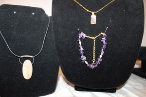 lot 104 image: Gemstone Jewelry - Amethyst and Jasper. See descriptions below.
