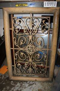lot 172 image: Metal wall decoration Approx. 3x5