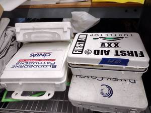 lot 67 image: First aid kits, partially used