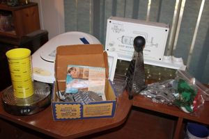 lot 26 image: Kitchen lot Vintage Double Rosette and Timbale Iron set, Foreman grill, Cookie decorator and more