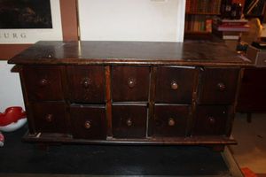lot 27 image: Wood Storage drawer unit. Approx. 3x16