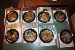 lot 38 image: Collector Plates Russian legends - 8 total.