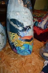 lot 155 image: Towels and blankets