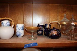 lot 203 image: Teapot sets, gold rimmed glass and candy jars