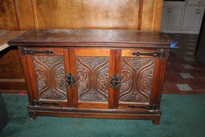 lot 187 image: Vintage wood Buffet cabinet plus contents - Saki set, beer steins, white glass mugs