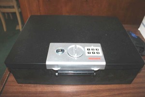 lot 251 image: Digital Steel Security Box by Honeywell