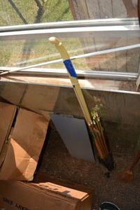lot 346 image: Archery bow and arrow set