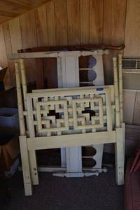 lot 342 image: Vintage wood bed frame by Dixie furniture in yellow.
