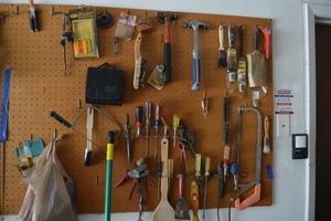 lot 356 image: Tools Hammers, screwdrivers, paint brushes