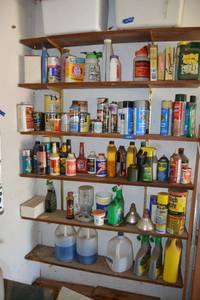 lot 380 image: Garden sprays, paint cans, automotive fluids and treatments and bird feeder