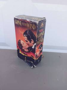 lot 21 image: Gone with the Wind VHS Box Set