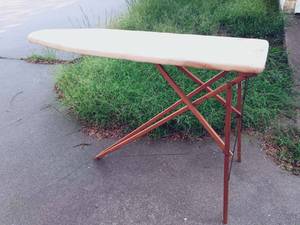 lot 31 image: Vintage Wooden L-Top Ironing Board