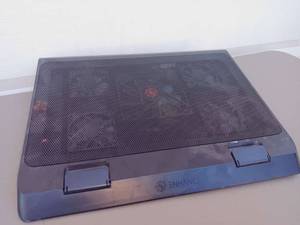 lot 93 image: Enhance Gaming Laptop Cooling Pad