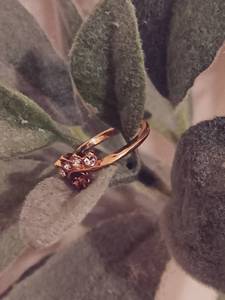 lot 180 image: Sz 7 Vintage Style Anel Maxi Strass Ring NEW with Black Jewelry Box