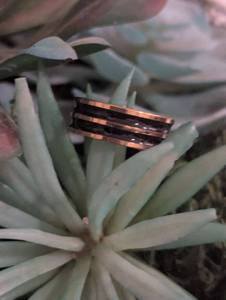 lot 227 image: Sz 10.5 (20 mm) Black and Gold Troika Ring NEW with Black Jewelry Box