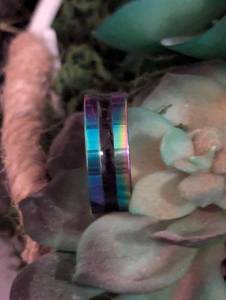 lot 219 image: Sz 6.5 (17 mm) 2 Band Iridescent Stainless Steel Ring NEW with Black Jewelry Box