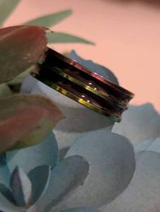 lot 284 image: Sz 6.5 (17 mm) 2 Band Iridescent Stainless Steel Ring NEW with Black Jewelry Box