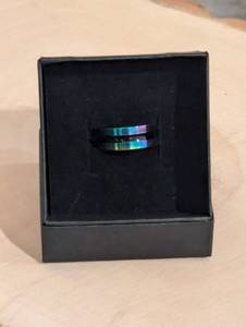 lot 282 image: Sz 13 - 2 Band Iridescent Stainless Steel Ring NEW with Black Jewelry Box