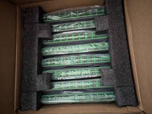 lot 292 image: BOX of 8 - DCS (Data Center Systems) 1U - 48 Port Black MTP ECP Discrete Patch Panel Enclosure Green Overlay 01-48 PriceItem